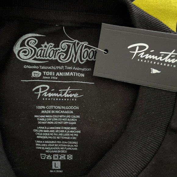 Sailor Moon Anime T-Shirt Black New Primitive  Women's Large / Men's Medium - Picture 5 of 6